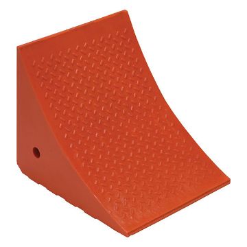 Jumbo Urethane Wheel Chock 14.5X14.5X17, P/N: URWC-25 Jumbo Urethane Wheel Chock 14.5X14.5X17
